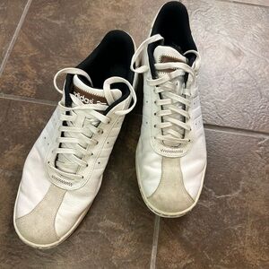 Men’s Adidas Spikeless Golf Shoes 12